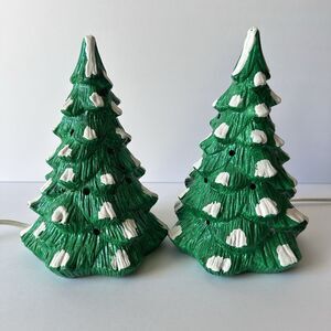 Vintage 1988 Yuletide Lit Ceramic Christmas Trees (2) Snow Hamlet Collection 716